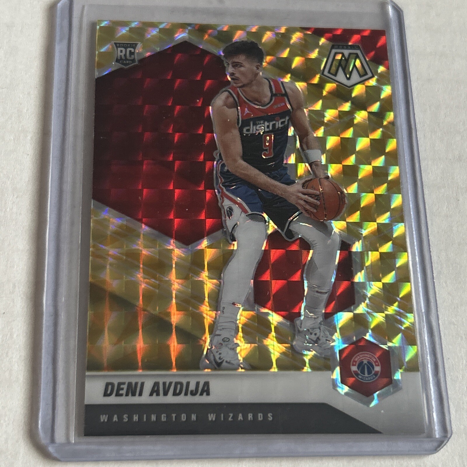 2020 Panini Mosaic Deni Avdija #217 Yellow Reactive Prizm