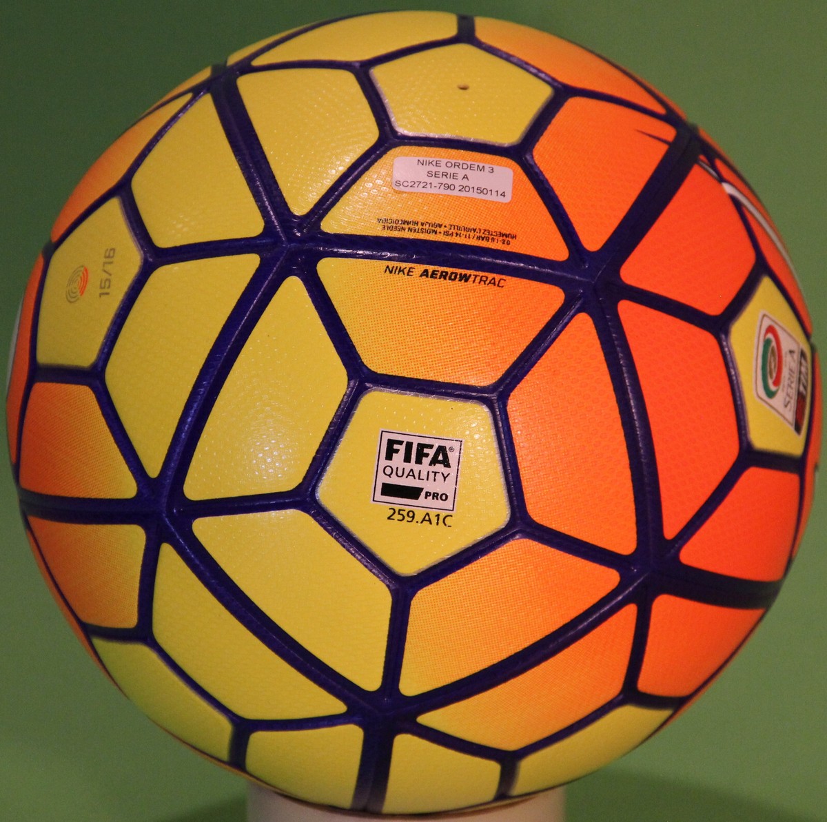 NB! BALL DOESN'T HOLD AIR Nike Ordem 3 Serie A 2015-16 Official