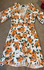 Pretty Little thing Peach/Orange print dress