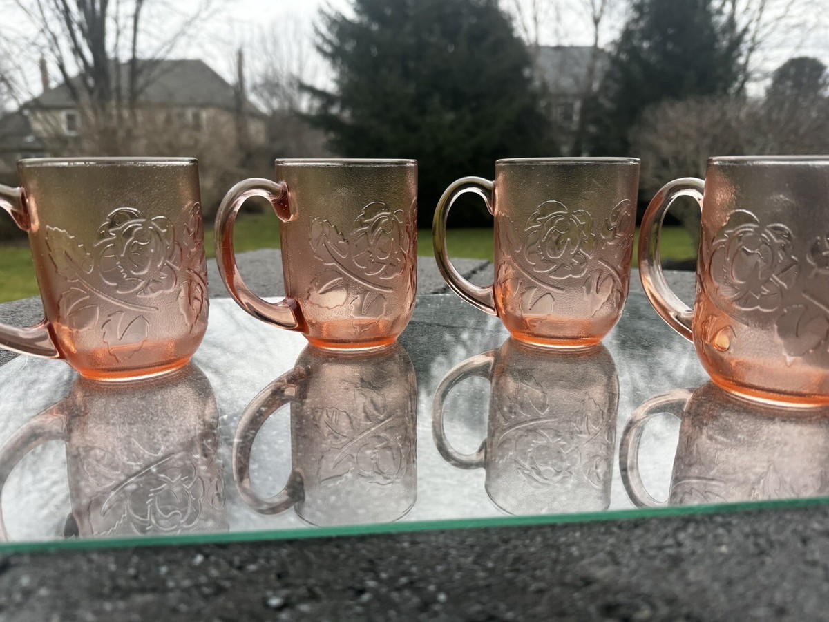 Lot De 6 Tasses à Café En Verre Arcoroc Rosaline - Modèle Torsadé Rose Vintage
