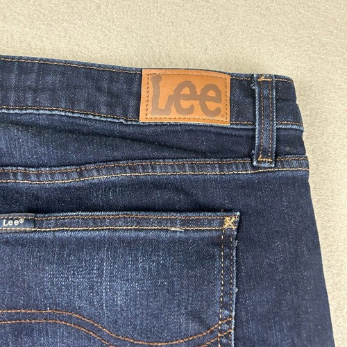 Lee Jeans Womens 18 L Blue Denim Flat Front Regular Fit Mid Rise Straight Leg - Picture 4 of 11