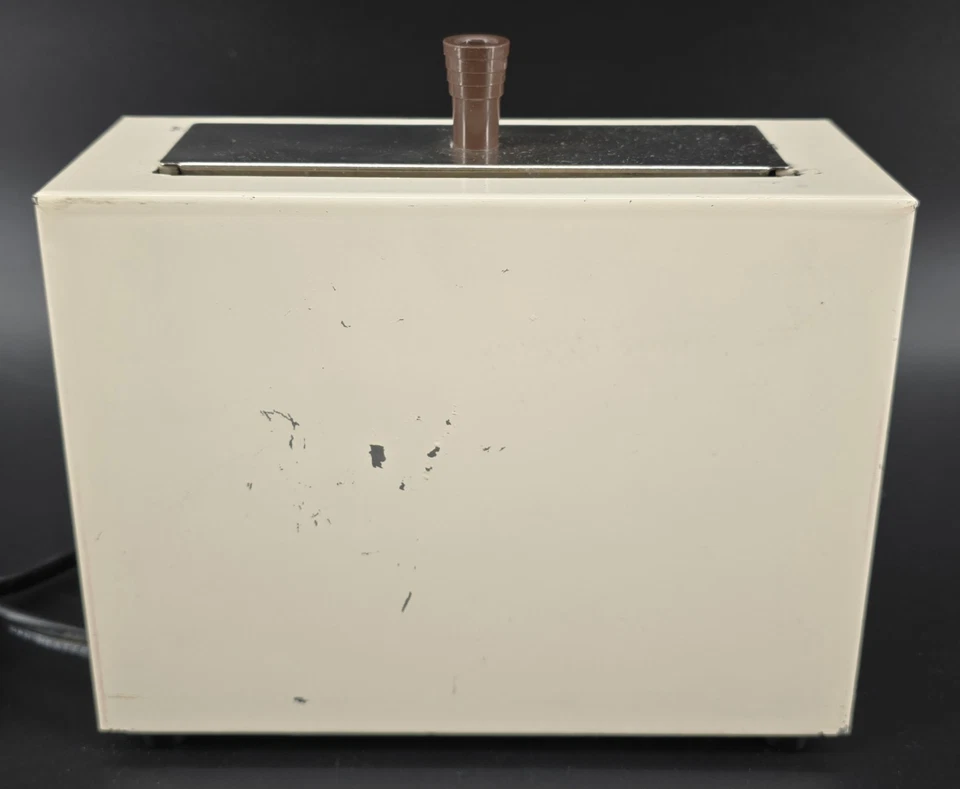 Tostadora Portátil Empire Travl-Toast DC 12V Enchufe Automático Campamento Probada Funciona Años 70 De Colección Foto 3 de 4