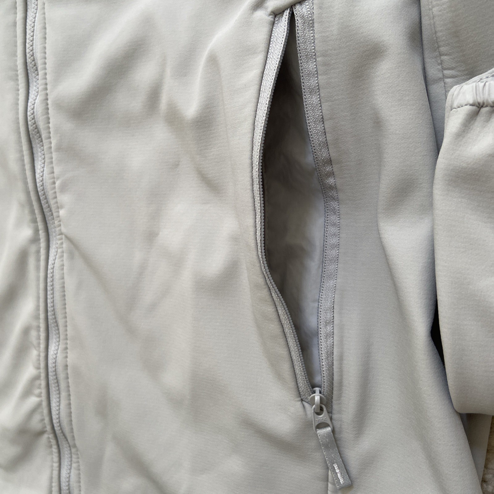 Men’s Arc’teryx Gamma MX Hoody Size Large image 6