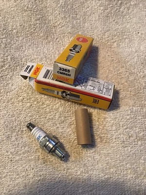 NGK OEM 3365  CMR6H Spark Plug
