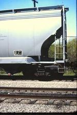 ORE CAR apr89 Kodachrome train photo slide 35mm