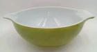 Vintage Green Pyrex Cinderella Bowl 444  4 QT  Pour Spout Nesting Mixing Bowl
