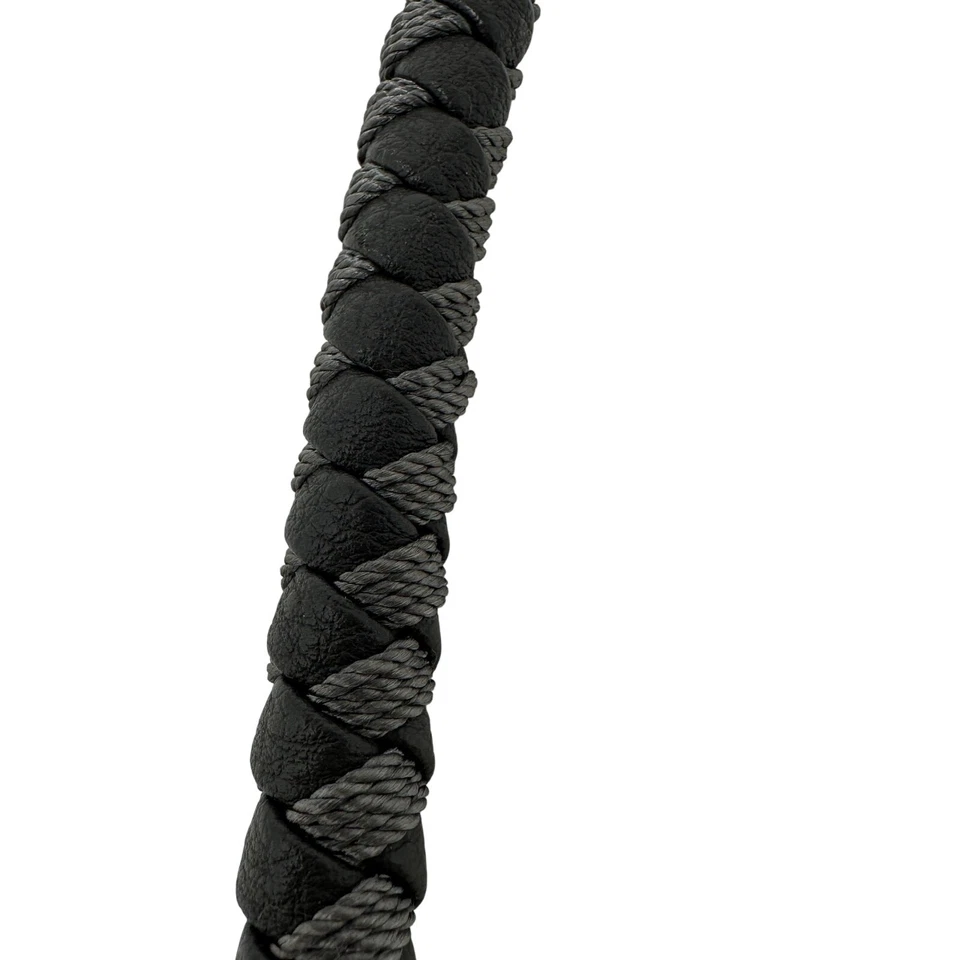 Bolso de mano The Sak trenzado de cuero y cordón con clip gris negro Foto 3 de 4