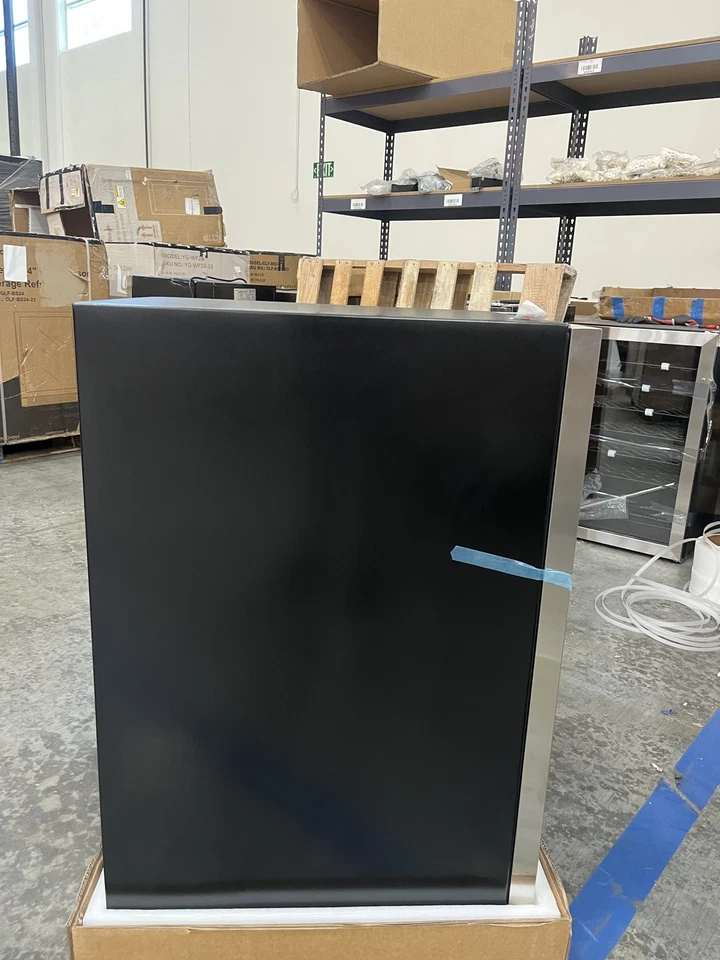 Yeego 15" Beverage Refrigerator Soda Beer Single Zone Mini Cooler Home/Bar - Image 4 of 4