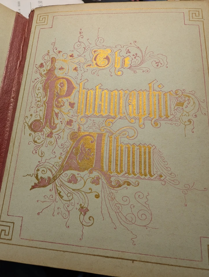 Impresionante álbum de fotos de 1880 con 33 tipos de hojalata y CDV ¡Álbum se ve muy bien! Foto 4 de 4