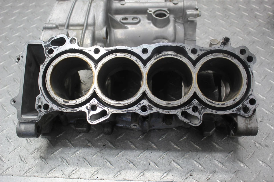 Honda CBR600RR 2006 fundas de motor Foto 4 de 4