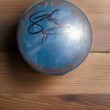 NEW JERSEY DEVILS VINTAGE 1980S PRACTICE PUCK UNKNOWN SIGNATURE