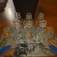 6-pak, 2 uncje Małe przezroczyste szklane butelki z pokrywką i lejkiem ze stali nierdzewnej