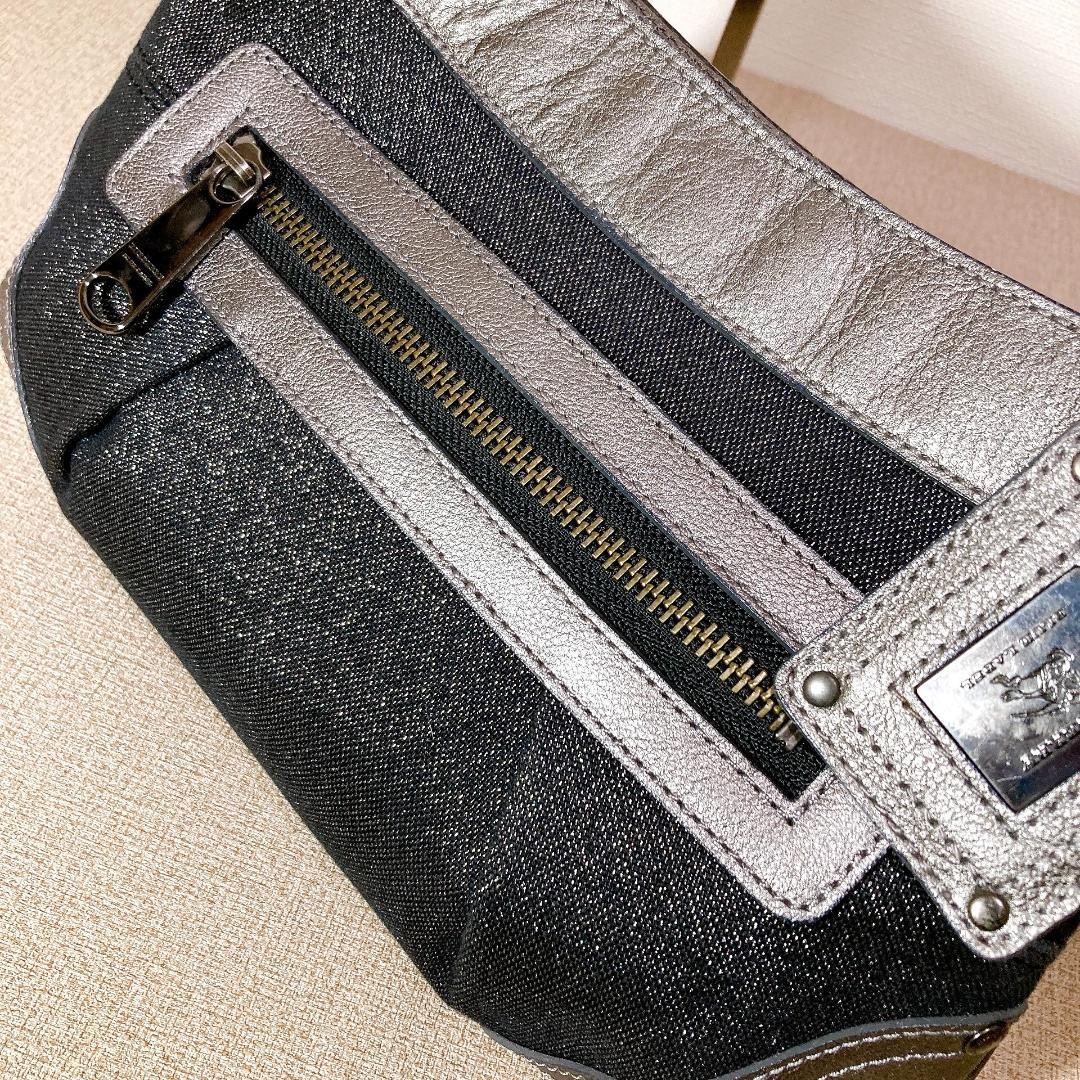 Burberry Blue Label One Shoulder Bag Navy Glitter Canvas Leather Logo Bag New thumbnail 11