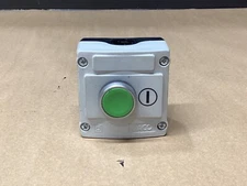 Baco LBX1 Green Pushbutton Switch Control Station Enclosure 33S10 #105K102