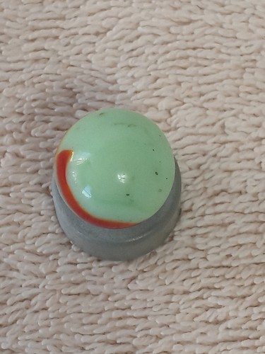 Antique Pea Green Orange & White Brilliant colors Flawed Marble 15MM - Picture 3 of 9
