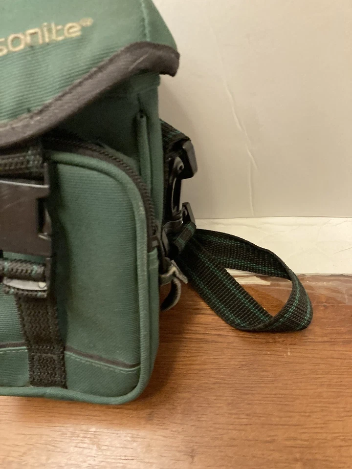 Samsonite Camera Bag Hunter Green. - Image 3 of 4