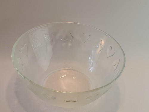 Textured Glass 10.25"×4.5" Salad/Fruit Bowl with Embossed Hearts EUC - Picture 3 of 24