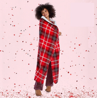 ★Victoria's Secret★新作リボン柄大判ブランケット★フリース毛布 Victoria's Secretのフリマアイテム一覧