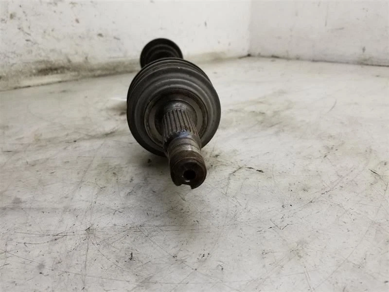 06-18 MONTAJE EJE DELANTERO LADO CONDUCTOR TOYOTA YARIS 4342052210 Foto 4 de 4