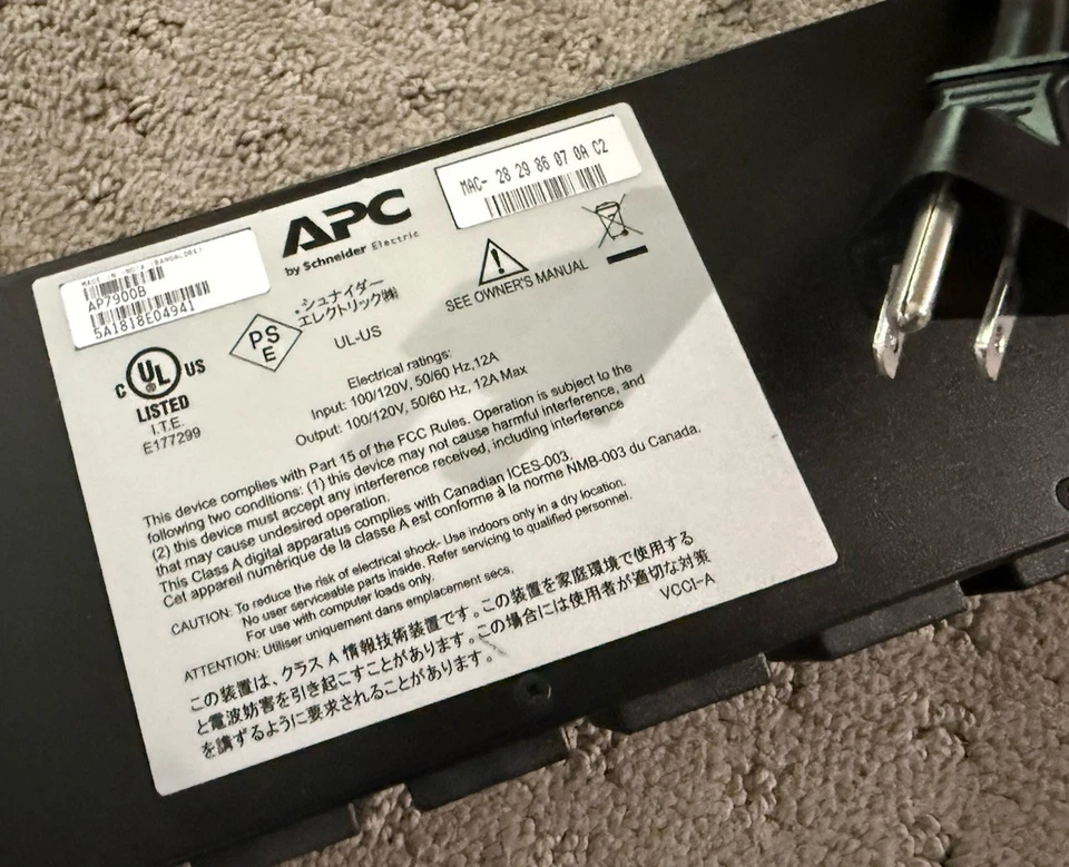 APC AP7900B Switched Rack Power Distribution Unit 1U, 15A, 100/120V 8-Outlets - Image 3 of 3