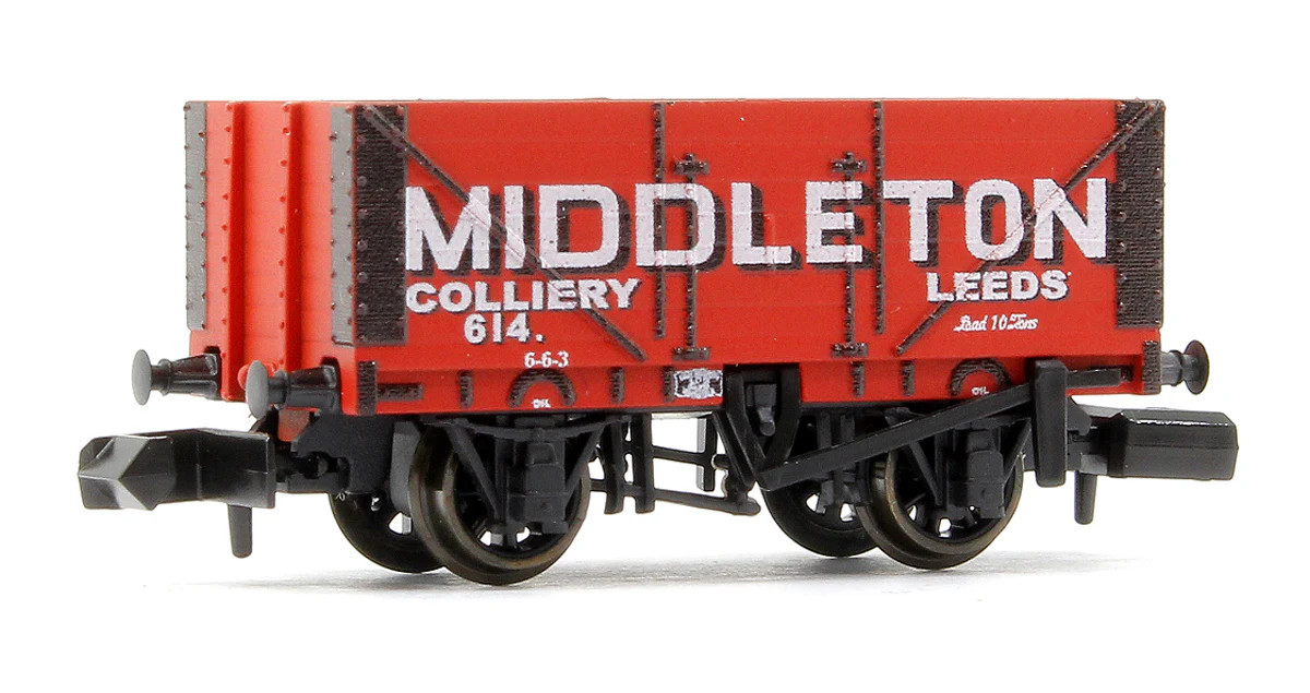 Peco NR7009P 9ft 7 plank open wagon, Middleton No.614
