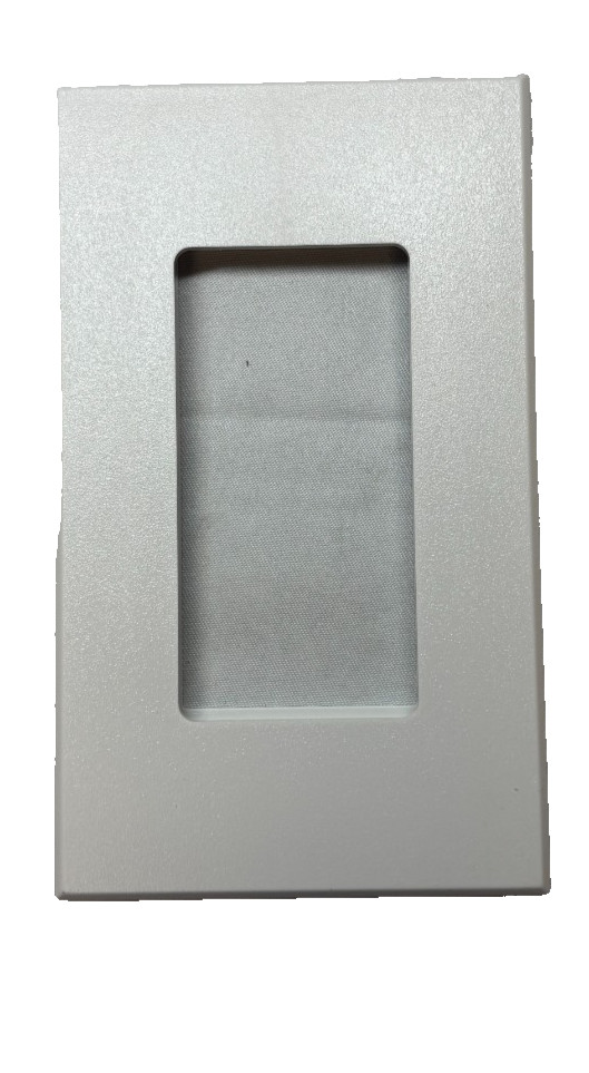 Lutron NT-R3-NFB-WH, Nova T  1 Gang Wallplate Decora Opening, White - Lot of 4