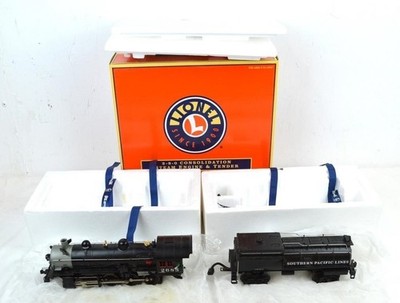 Lionel Postwar O gauge 2037 steam locomotive w/ whistle tender