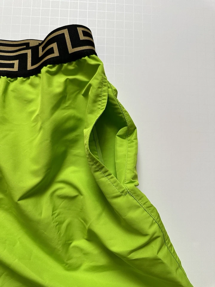 Versace Men's Green Swim Shorts Size 3 US - 48 Eu (28”) Italy 1008968 NWT $425 - Image 3 of 4