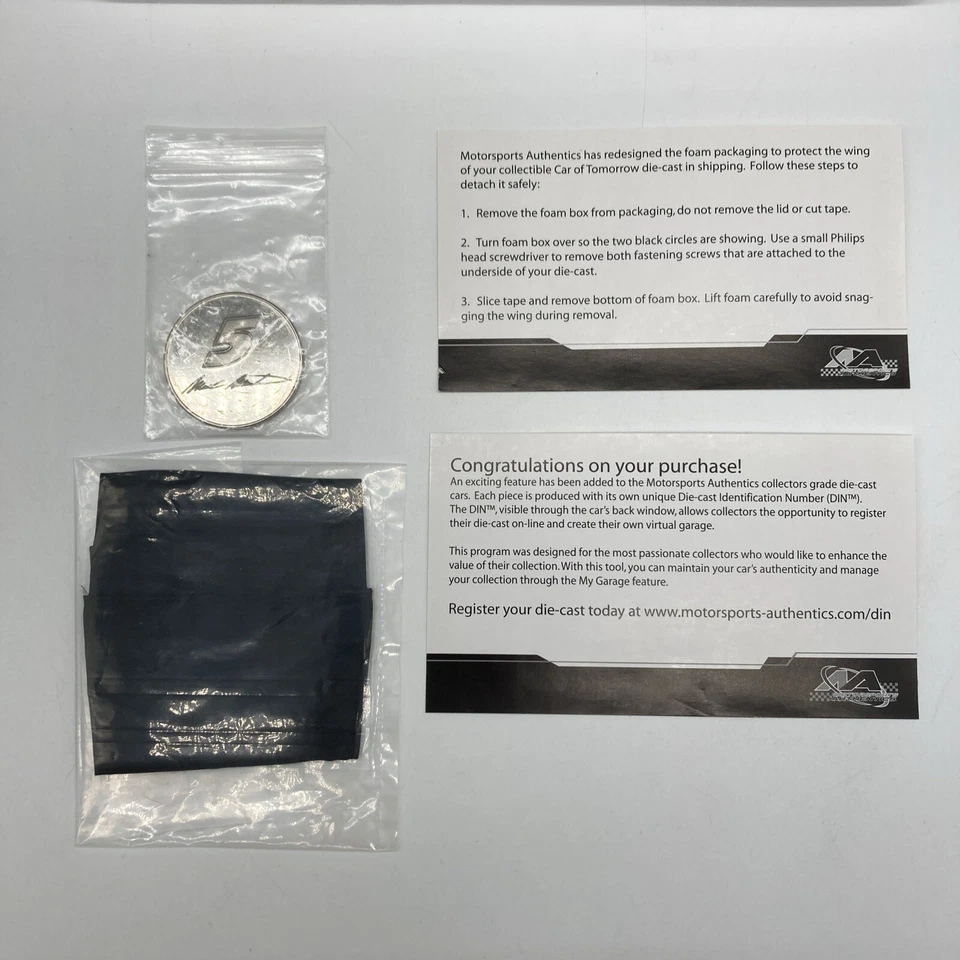 Coche de prueba Mark Martin 2009 Kellogg's Carquest 1:24 RCCA Elite autografiado/firmado Foto 2 de 4