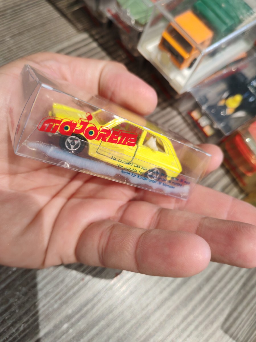 Majorette 203 Fiat 127 en boite d'origine (boite papier
