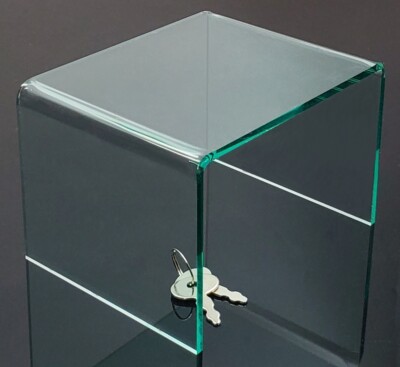 T'z Tagz 5x5x2 Multi-Color Single Unit Acrylic Home Decor or Showcase Riser