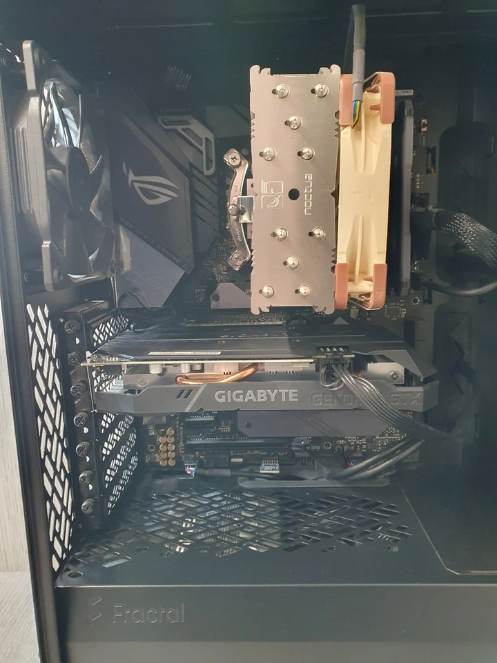 Gaming PC i7-9700K 16GB DDR4 1TB NVMe GTX 1660 6GB WIN 11 Pro Grade B ED2011 - Image 4 of 4