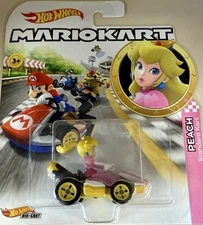 NEW Mattel GBG28 Hot Wheels Mario Kart 1:64 PRINCESS PEACH Standard Diecast Car