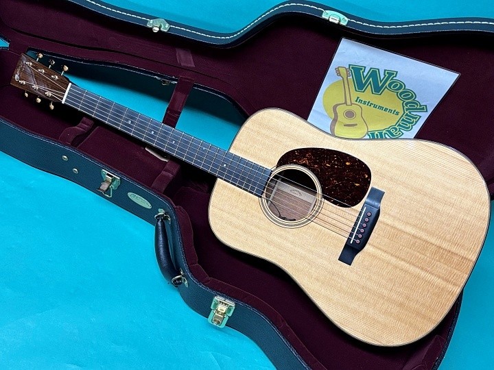 Martin D-18 Modern Deluxe Dreadnought with hard case 2019 Acoustic Guitar