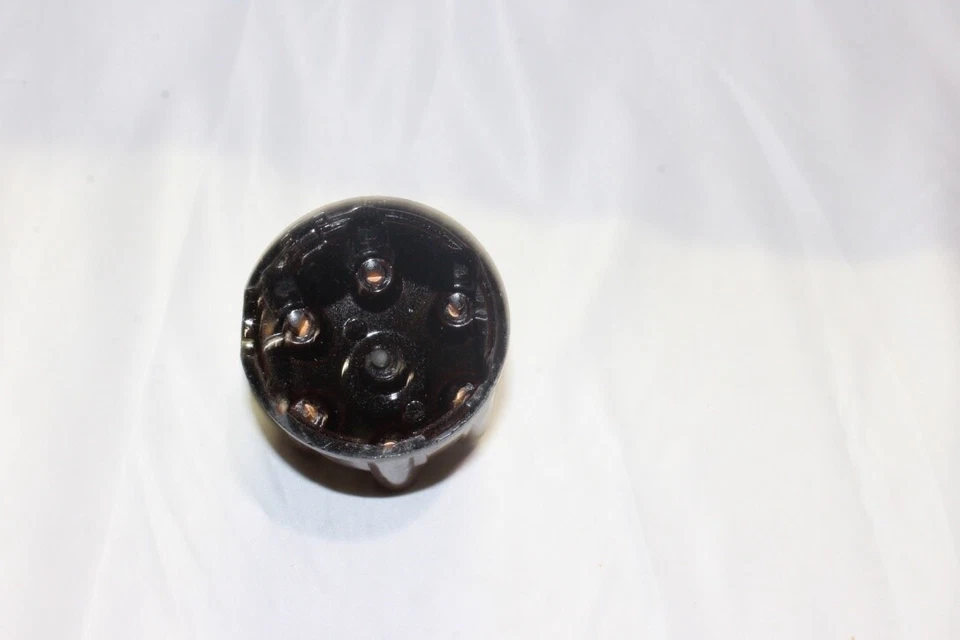 Distributor cap for BMW E-12 and 2500 - Image 3 of 3