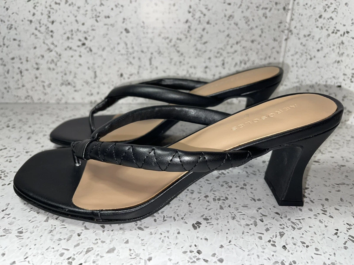 Aerosoles hotsell black sandals