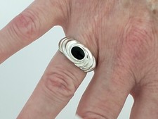 NF Sterling Silver Black Enamel Stepped Ring - Sz 8.25