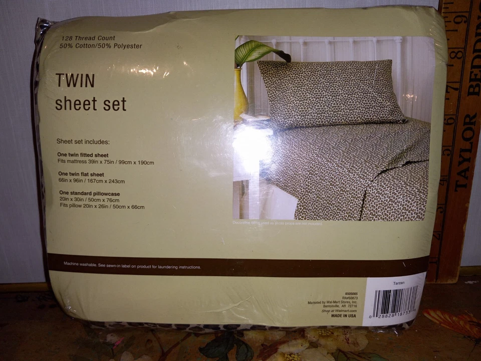 Leopard Animal Print Twin Bed Sheets & Pillowcase Set - Image 3 of 4