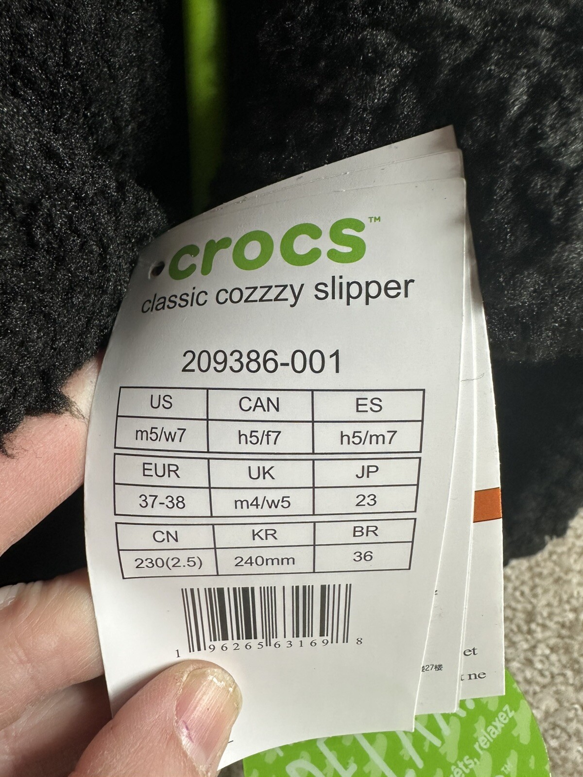Crocs Classic Cozzzy Slipper Black Unisex M5/W7 *NWT image 7