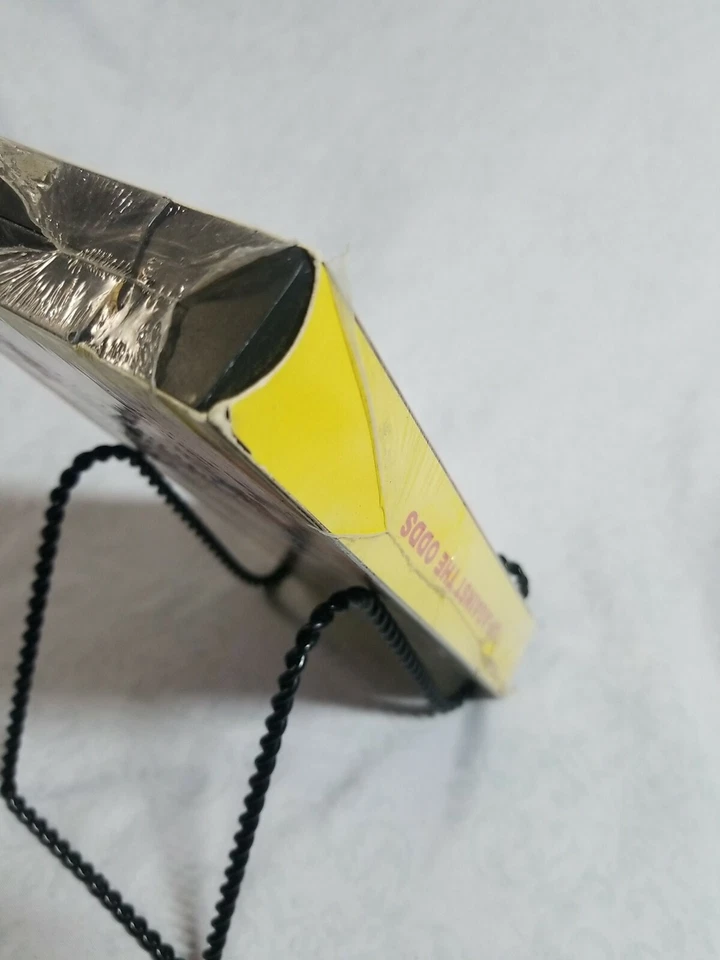 RARE 1986 VINTAGE UP AGAINST THE ODDS IMPORT VHS ROBERT CONRAD A TEAM DUKE PILOT - Image 4 of 4