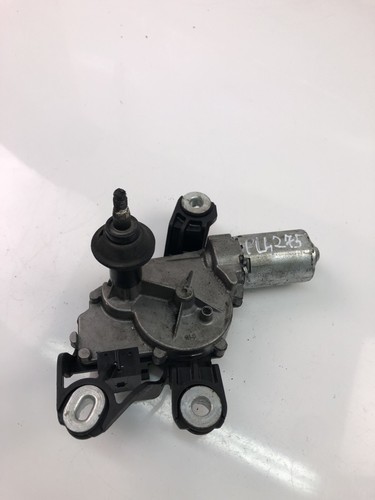 VW GOLF V 1K1 Scheibenwischermotor 0390201800 20661256