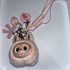 KEYCHAIN OR PHONE CHARM