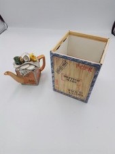 Cardew Design British Made Teapot with Box Unique Collectible Z#1104