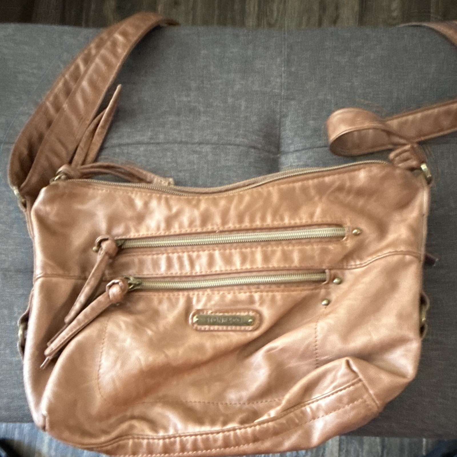 Stone & Co Purse Cognac Shoulder Bag Zip Closure Adjustable Strap Outer Pockets