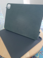 Apple iPad Pro Smart Folio 11-inch MRX82ZM/A Original 2 Black  Cypress Green