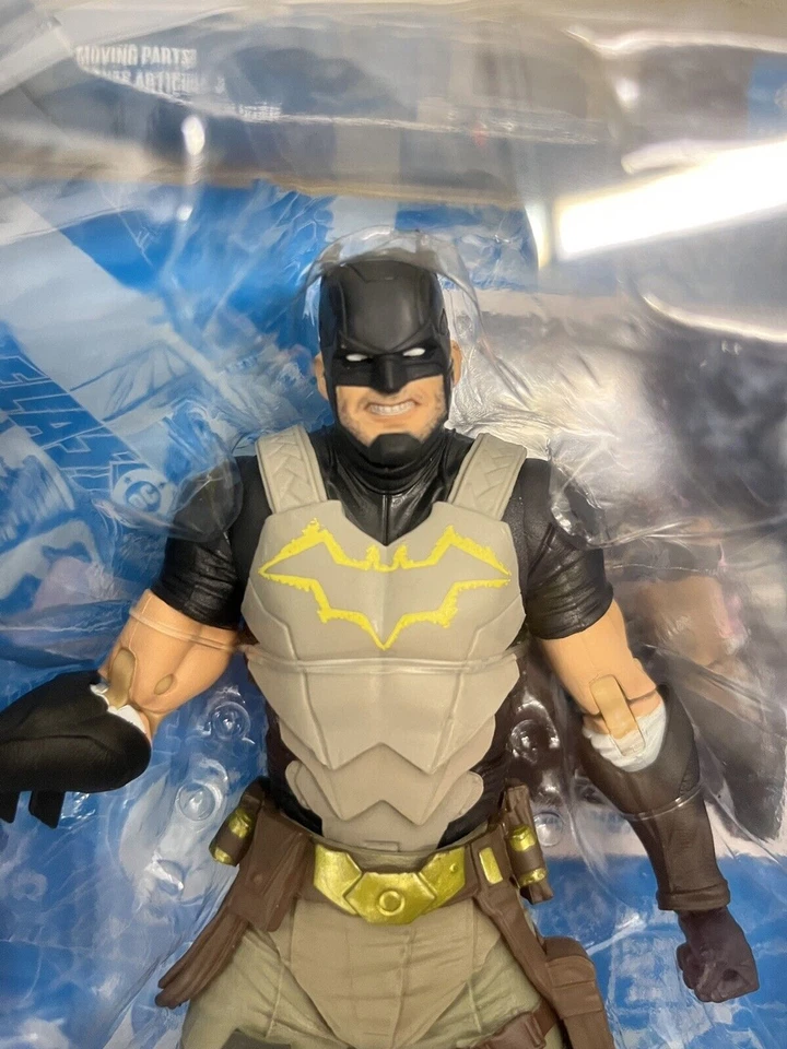 DC Comics Multiverse Gold Label эксклюзивный выпуск Batman Dark Detective - Изображение 4 из 4