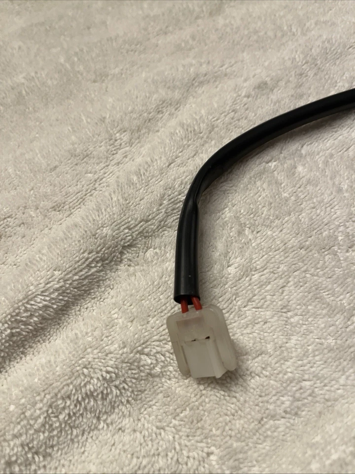 Luz de advertencia roja para puerta de coche Volvo 740 760 940 960 1984-1993 1393937 OEM Foto 3 de 4