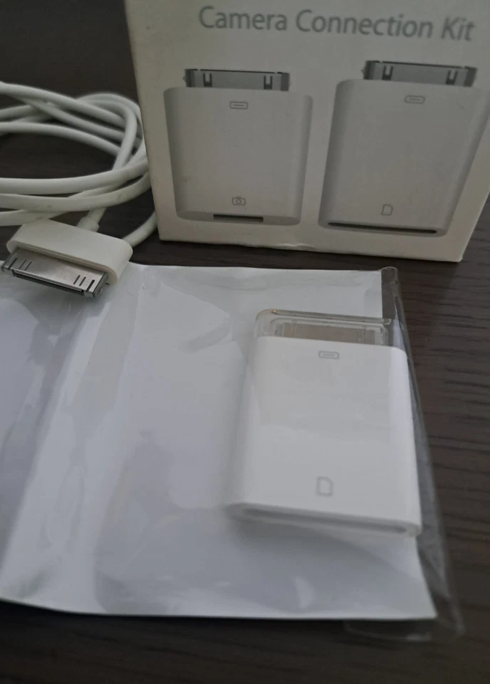 Apple Camera Connection Kit per iPad e iPhone - Immagine 2 di 4