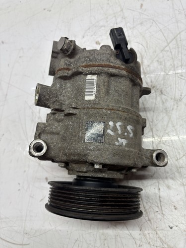 Klimakompressor für VW Caddy IV 2,0 TDI DFSD DFS 5Q0820803F