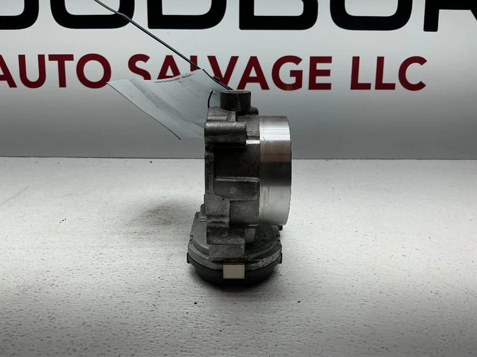 Chrysler 300 2011-2020 carrocería del acelerador 463753 Foto 3 de 4